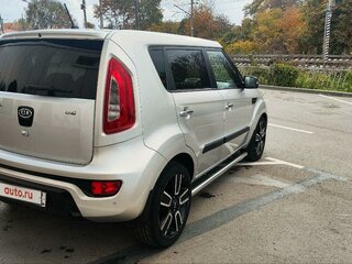 2012 Kia Soul I Рестайлинг, серебристый, 960000 рублей, вид 4