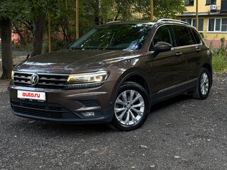 2018 Volkswagen Tiguan II, коричневый, 2100000 рублей, вид 1
