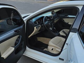 2013 Volkswagen Jetta VI, белый, 1550000 рублей, вид 5