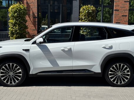 2026 Geely Galaxy M7, белый, 3649999 рублей, вид 2