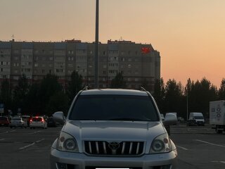2006 Toyota Land Cruiser Prado 5-speed 120 Series, серебристый, 2400000 рублей, вид 2