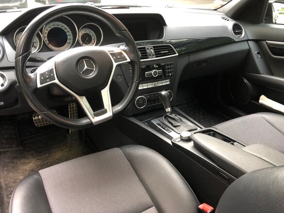 2012 Mercedes-Benz C-Класс 180 BlueEFFICIENCY III (W204) Рестайлинг, чёрный - вид 9