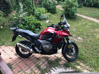 2015 Honda VFR 1200X (Crosstourer), красный, 1150000 рублей, вид 2