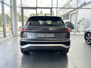 2026 Audi Q3 TFSI III (FJ), серый, 6850000 рублей, вид 5
