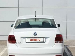 2015 Volkswagen Polo V Рестайлинг, белый, 850000 рублей, вид 5