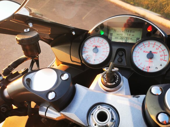 2006 Kawasaki ZX1400C, белый, 778753 рублей - вид 6