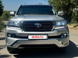 2011 Toyota Land Cruiser 200 Series, серебристый, 3300000 рублей, вид 1