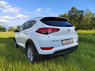 2018 Hyundai Tucson III, белый, 2241487 рублей, вид 3