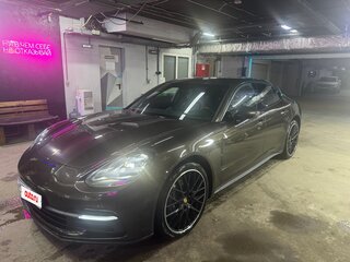 2018 Porsche Panamera 4 II, коричневый, 5950000 рублей, вид 1