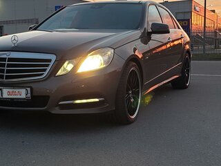 2012 Mercedes-Benz E-Класс 300 IV (W212, S212, C207), серый, 1944000 рублей, вид 2