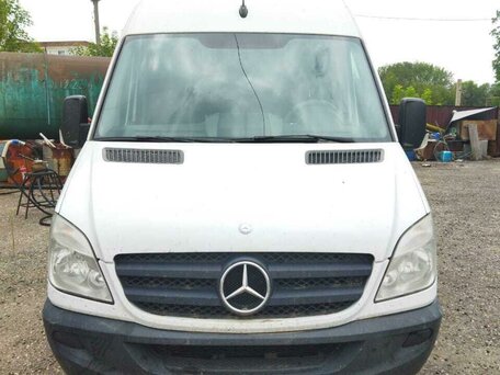 2011 Mercedes-Benz Sprinter, белый, 3500000 рублей, вид 1