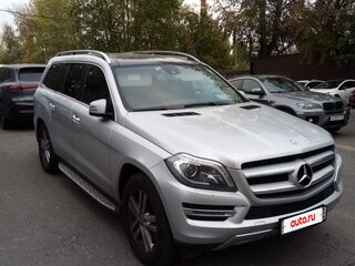 2013 Mercedes-Benz GL-Класс 550 II (X166), серебристый, 3900000 рублей, вид 3