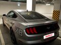 2021 Ford Mustang VI Рестайлинг, серебристый, 3000000 рублей - вид 6