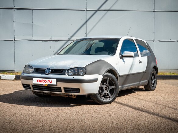 2000 Volkswagen Golf IV, серый, 210000 рублей