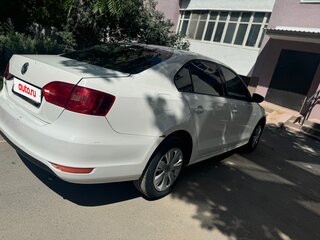 2012 Volkswagen Jetta VI, белый, 900000 рублей, вид 2