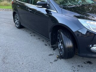 2012 Ford Focus III, чёрный, 1100000 рублей, вид 3