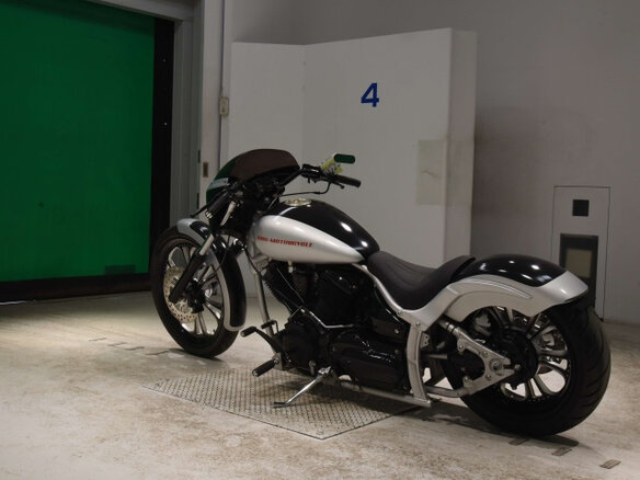 2005 Yamaha XVS1100, серый, 600000 рублей - вид 4