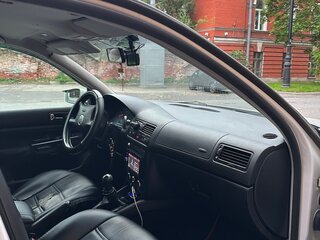 1999 Volkswagen Bora I, белый, 370000 рублей, вид 5