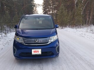 2015 Honda Stepwgn Spada V, синий, 1690000 рублей, вид 1
