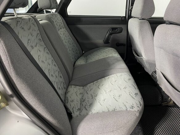2006 Lada (ВАЗ) 2110, серебристый, 470000 рублей - вид 19