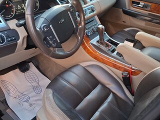 2010 Land Rover Range Rover Sport I Рестайлинг, чёрный, 1700000 рублей, вид 4