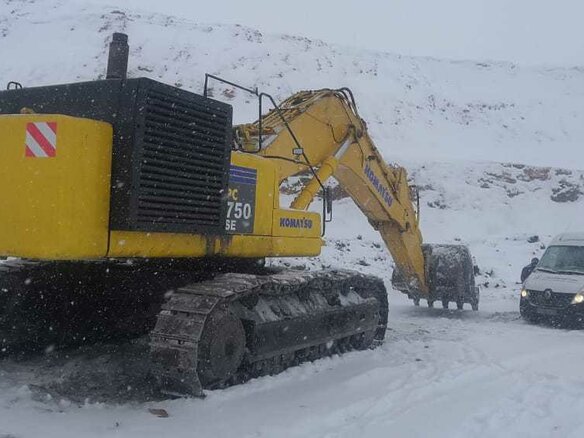 2011 Komatsu PC750-7, золотистый - вид 1
