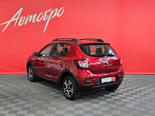 2018 Renault Sandero Stepway II Рестайлинг, красный, 1150000 рублей, вид 3