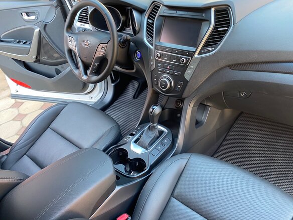 2017 Hyundai Santa Fe III Рестайлинг, белый - вид 9