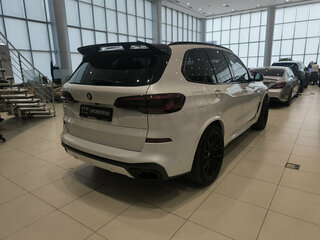 2022 BMW X5 30d IV (G05/G18), белый, 9350000 рублей, вид 5