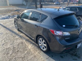 2010 Mazda Axela II, серый, 1100000 рублей, вид 3