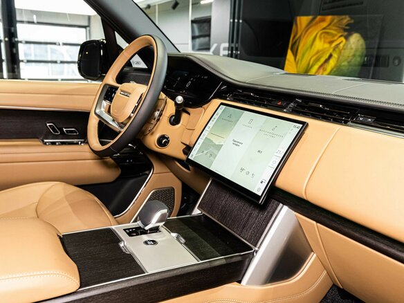 2024 Land Rover Range Rover P530 MHEV Long V, золотистый - вид 19
