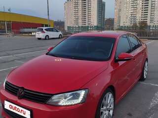 2012 Volkswagen Jetta VI, красный, 950000 рублей, вид 1