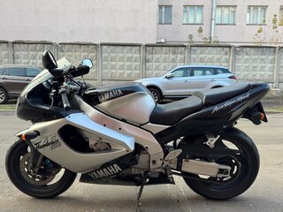 2000 Yamaha YZF1000R Thunderace, серебристый, 350000 рублей, вид 4