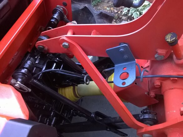 2012 Yanmar F-7, красный - вид 18