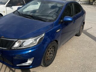 2012 Kia Rio 5-speed III, синий, 590000 рублей, вид 1