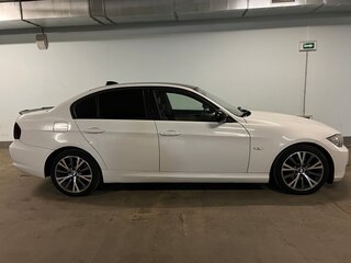 2011 BMW 3 серии 318i V (E90/E91/E92/E93) Рестайлинг, белый, 725000 рублей, вид 4