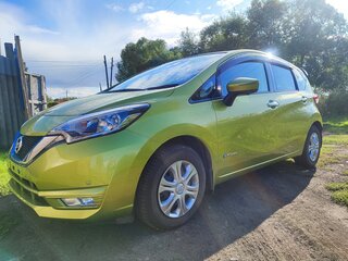 2017 Nissan Note e-Power II Рестайлинг, зелёный, 1389000 рублей, вид 2