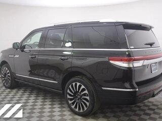 2024 Lincoln Navigator IV, чёрный, 18856305 рублей, вид 3