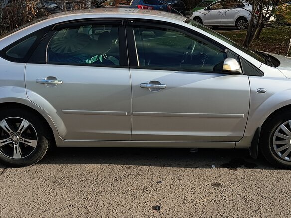 2007 Ford Focus II, серебристый, 580000 рублей - вид 3