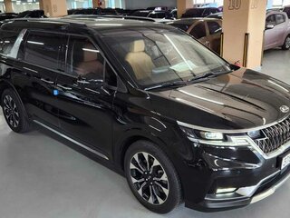 2020 Kia Carnival IV, чёрный, 3300000 рублей, вид 4