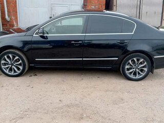 2008 Volkswagen Passat B6, чёрный, 400000 рублей, вид 2