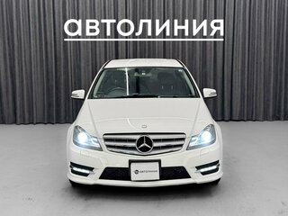 2013 Mercedes-Benz C-Класс 180 BlueEFFICIENCY III (W204) Рестайлинг, белый, 1450000 рублей, вид 1