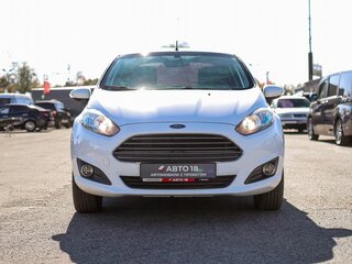 2015 Ford Fiesta Mk6 Рестайлинг, белый, 799000 рублей, вид 3