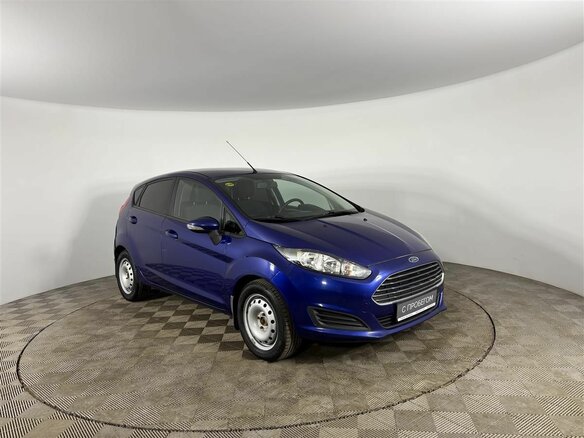 2015 Ford Fiesta Mk6 Рестайлинг, синий, 669000 рублей - вид 2