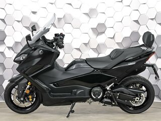 2023 Yamaha TMAX, чёрный, 1389000 рублей, вид 4