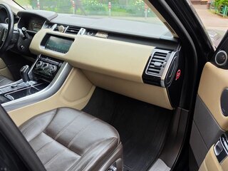 2017 Land Rover Range Rover Sport II, чёрный, 2680000 рублей, вид 5