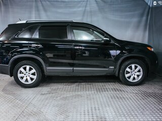 2012 Kia Sorento II, чёрный, 1280000 рублей, вид 2