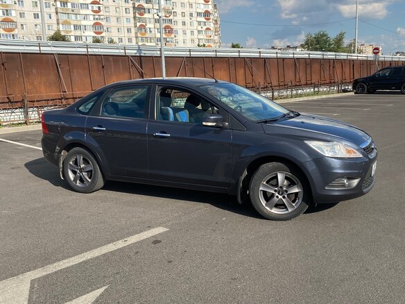 2008 Ford Focus II Рестайлинг, серый, 1000000 рублей - вид 4