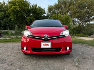 2012 Toyota Ractis II, красный, 950000 рублей, вид 3
