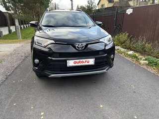 2016 Toyota RAV4 IV (XA40) Рестайлинг, коричневый, 2300000 рублей, вид 1